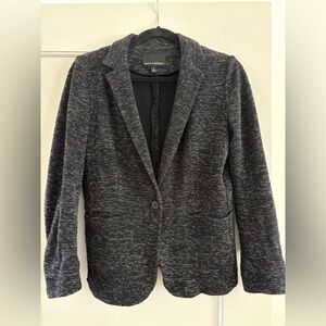 Banana Republic Black and White knit blazer size 8